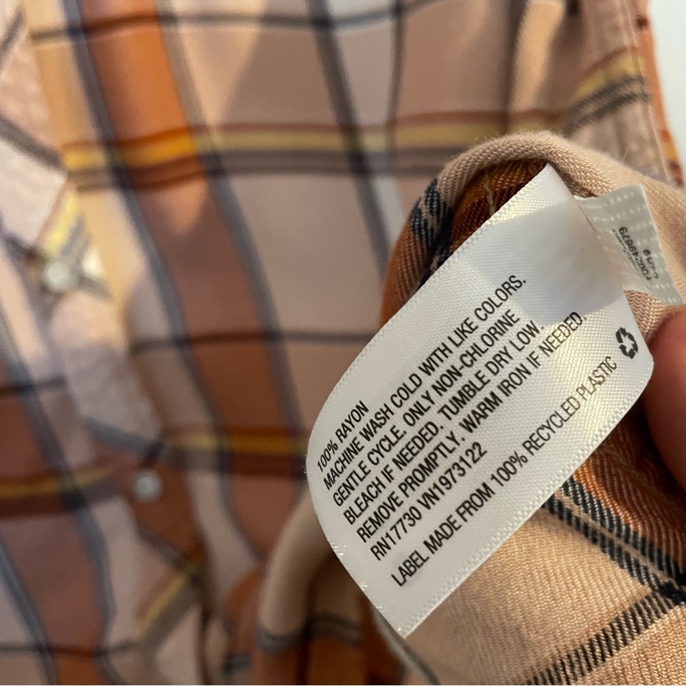 Universal Thread Tan Neutral Flannel Size Large - image 7